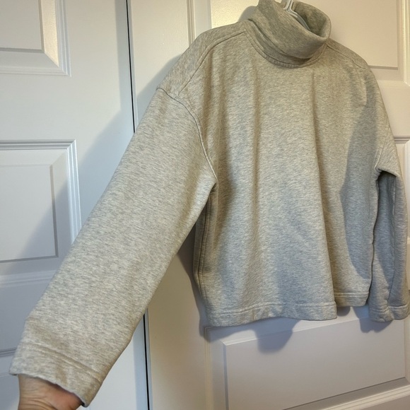 Everlane Boxy Oversized Organic Cotton The Turtleneck Sweater Sweatshirt - Picture 3 of 11